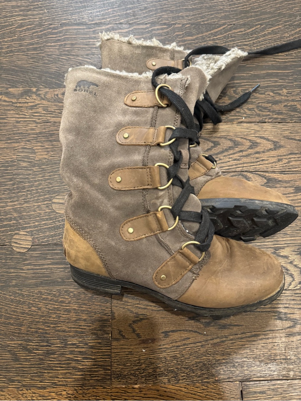Sorel winter boots. Size 8.